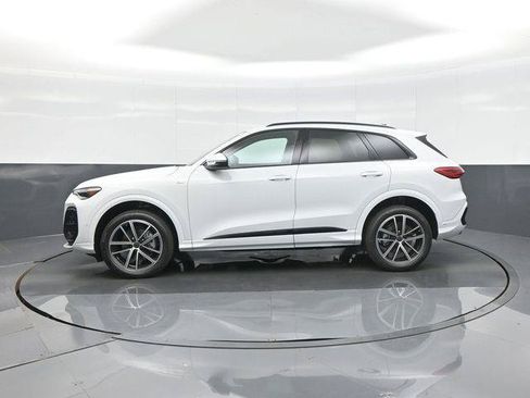 New 2026 Audi Q5 Premium Plus AWD/4WD image 4