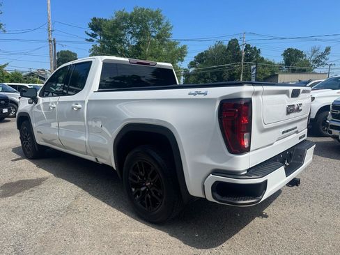 Used 2022 GMC Sierra 1500 Elevation AWD/4WD image 2