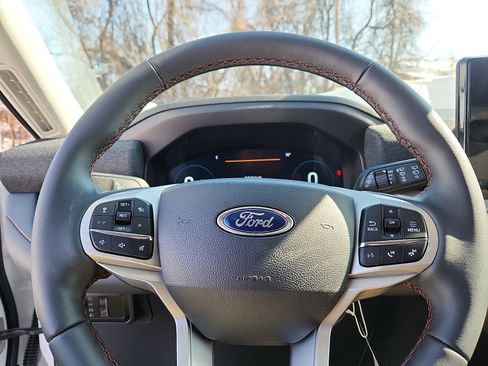 New 2026 Ford Explorer Active image 13