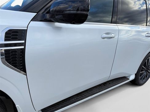New 2026 Nissan Armada Platinum Reserve image 31