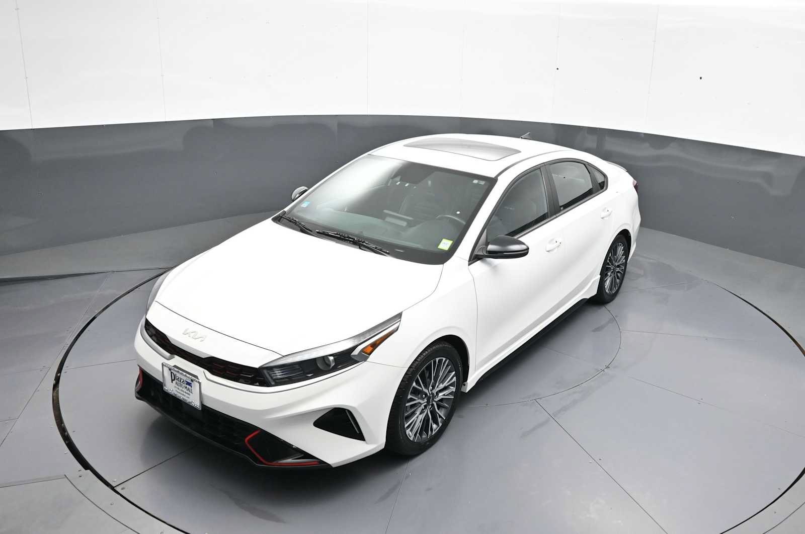 Used 2023 Kia Forte GT-Line w/ GT-Line Premium Package FWD image 24