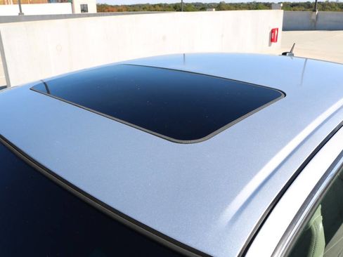 Used 2006 Cadillac DTS Performance image 24