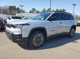 New 2026 Jeep Cherokee Limited AWD/4WD video 3