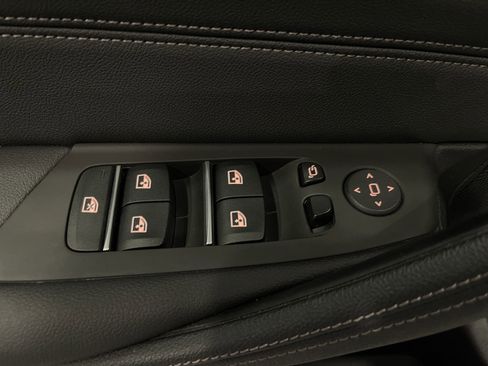 Certified 2023 BMW 530i xDrive w/ Convenience Package image 11