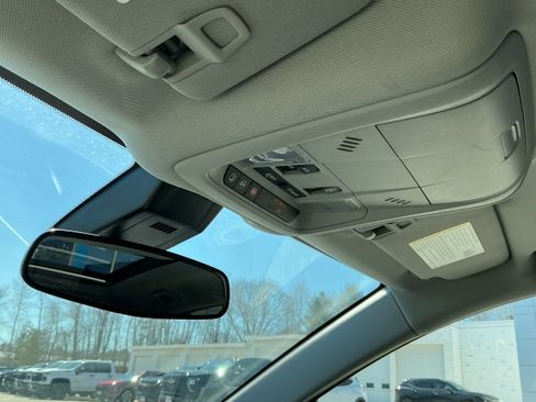 Certified 2022 Chevrolet Equinox LT AWD/4WD image 10