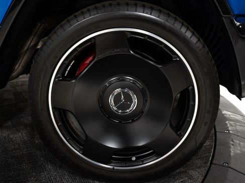Used 2025 Mercedes-Benz G 63 AMG 4MATIC image 32