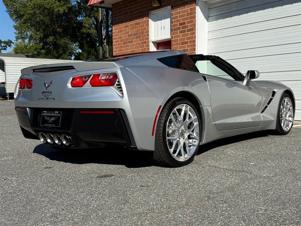 Used 2017 Chevrolet Corvette Stingray Coupe RWD image 37
