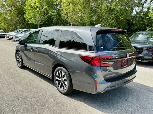 New 2026 Honda Odyssey EX-L image 4