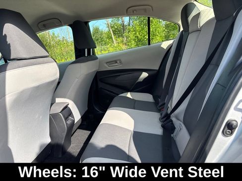 Used 2024 Toyota Corolla LE w/ LE Convenience Package AWD/4WD image 12