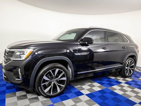 Used 2024 Volkswagen Atlas Cross Sport SEL Premium R-Line AWD/4WD image 1