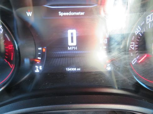 Used 2021 Dodge Challenger R/T w/ Blacktop Package image 23