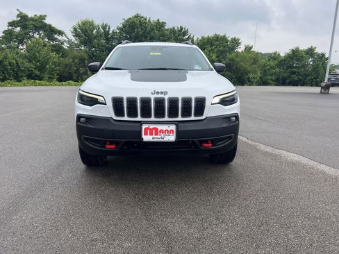 Used 2021 Jeep Cherokee Trailhawk image 8
