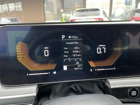 Used 2025 Kia K5 LXS image 10