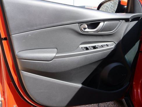 Used 2019 Hyundai Kona Limited image 21