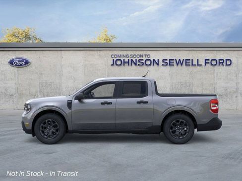 New 2026 Ford Maverick XLT image 3