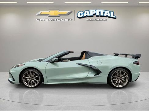 Used 2024 Chevrolet Corvette Stingray Preferred Conv w/ Battery Protection Package RWD image 3