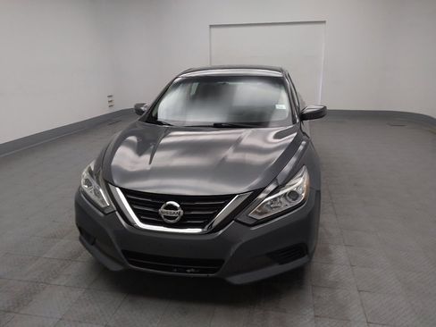 Used 2018 Nissan Altima 2.5 S w/ S Convenience Package image 15