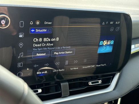 Used 2025 Chevrolet Equinox LT image 12