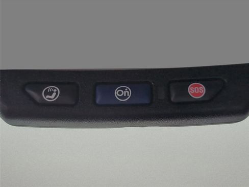 Used 2016 GMC Sierra 2500 SLT w/ Duramax Plus Package image 15