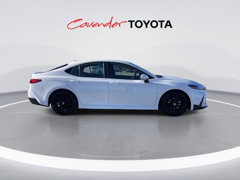 Certified 2026 Toyota Camry SE image 9