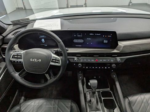 Certified 2025 Kia Telluride EX X-Line AWD/4WD image 17