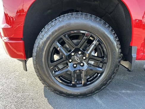 New 2026 Chevrolet Silverado 1500 Custom w/ Turbomax Blackout Package AWD/4WD image 16