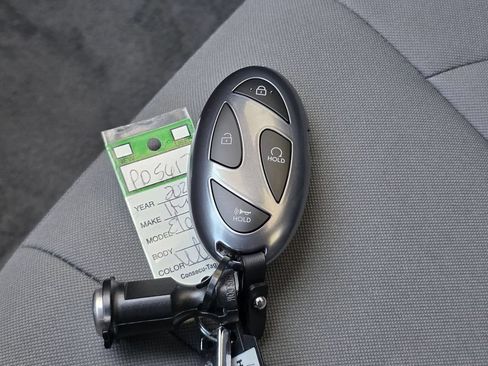 Used 2026 Hyundai Elantra Hybrid FWD image 31