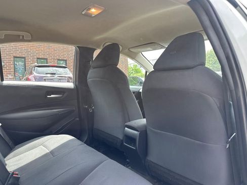 Used 2021 Toyota Corolla LE image 16