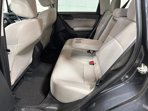 Used 2017 Subaru Forester 2.5i Premium w/ All-Weather Package image 17