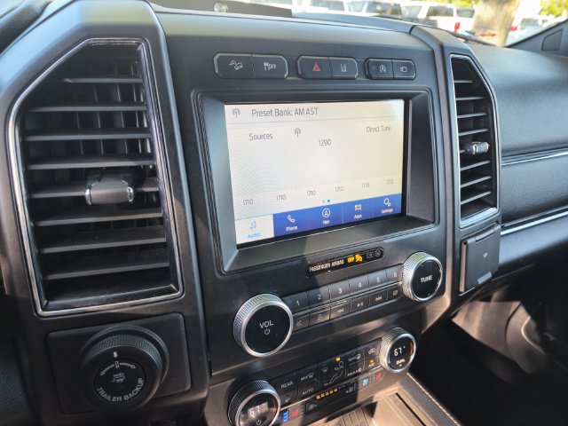 Used 2020 Ford Expedition Limited w/ Equipment Group 302A AWD/4WD image 26