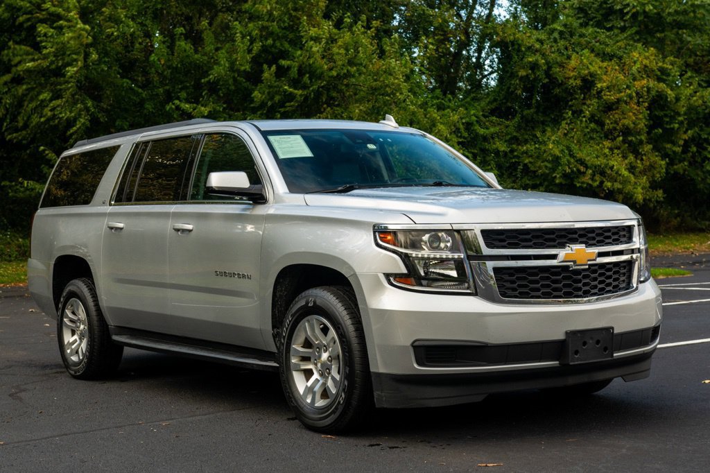 Used 2020 Chevrolet Suburban LT AWD/4WD image 12