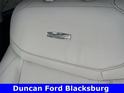 New 2025 Ford Expedition Platinum w/ Driver's Package image 32