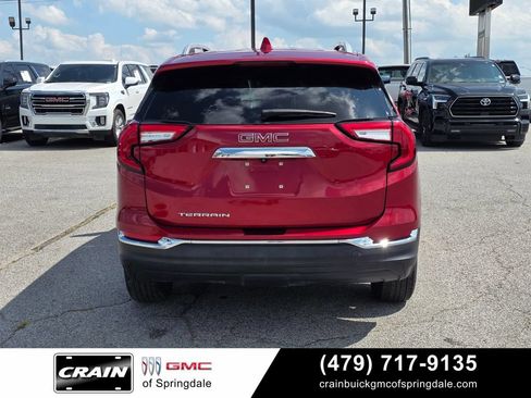 Used 2022 GMC Terrain SLT FWD image 6
