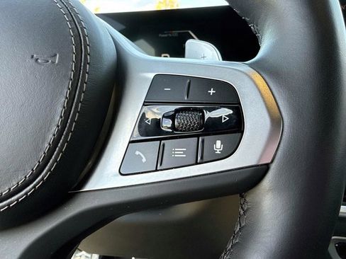 Used 2023 BMW X7 xDrive40i w/ M Sport Package image 35