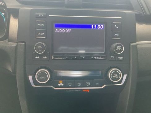 Used 2020 Honda Civic LX image 12