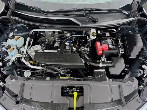 Certified 2026 Nissan Rogue SV w/ Cold Weather Package FWD image 29