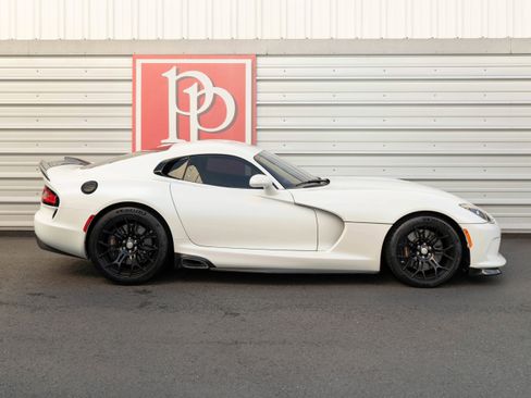 Used 2017 Dodge Viper GTC w/ Time Attack Group 1.0 image 40