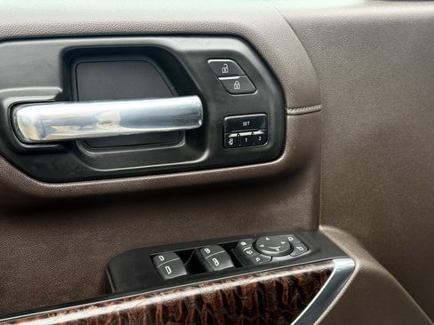 Certified 2023 GMC Sierra 2500 Denali w/ Denali Ultimate Package image 17