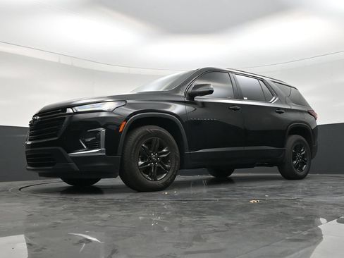 Used 2023 Chevrolet Traverse LS w/ Midnight/Sport Edition FWD image 20