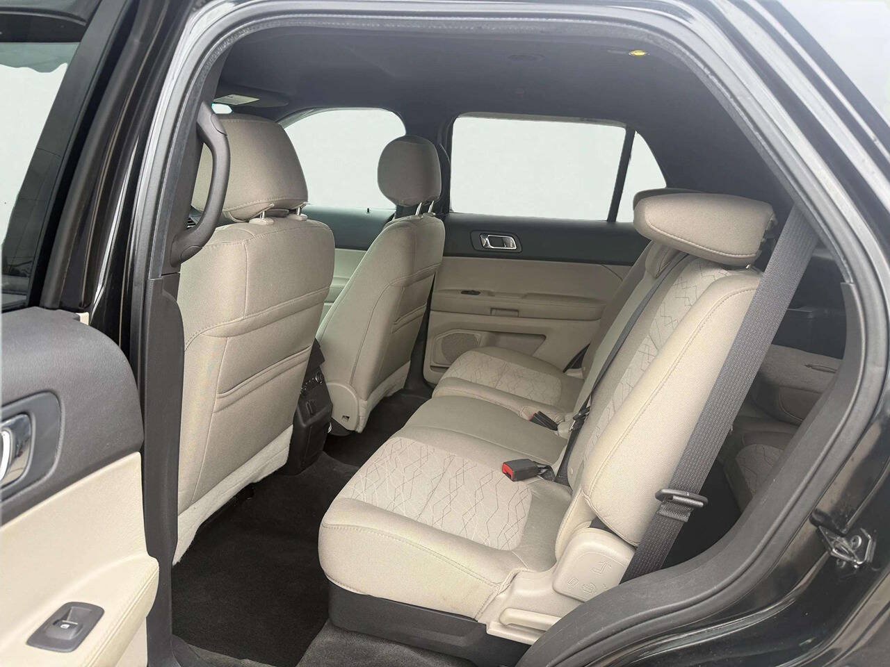Used 2015 Ford Explorer 4WD image 11