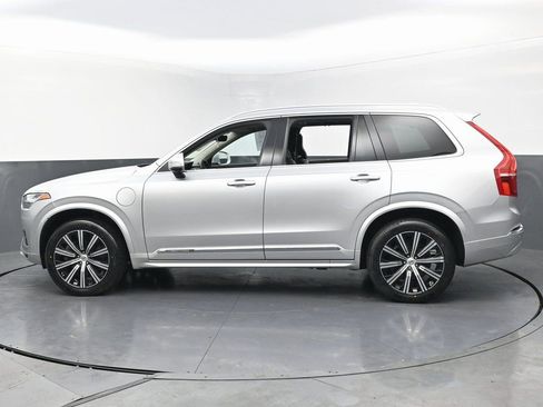 Used 2022 Volvo XC90 T8 Inscription image 8