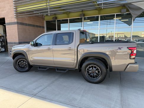 Used 2023 Nissan Frontier Pro-X w/ Pro-X Premium Package image 5