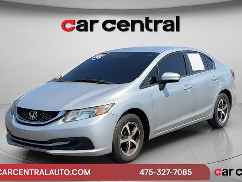 Used 2015 Honda Civic SE image 1