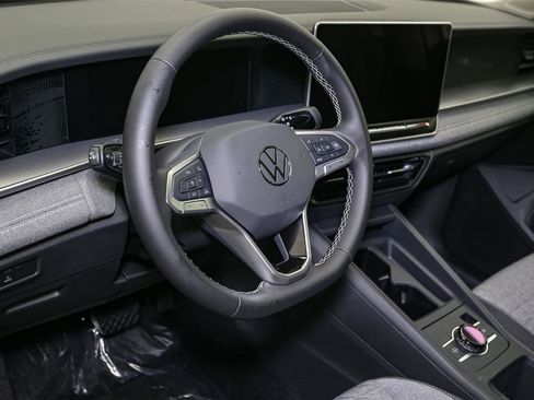 New 2025 Volkswagen Tiguan S image 16