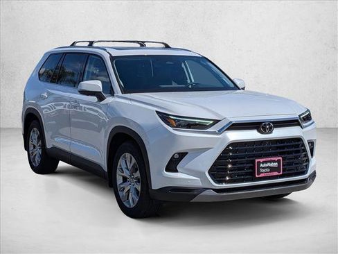 New 2026 Toyota Grand Highlander AWD image 7