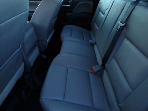 Used 2018 Chevrolet Silverado 2500 W/T AWD/4WD image 9