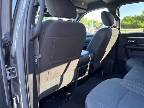 Used 2022 RAM 1500 Classic Warlock w/ Ceramic Grey Warlock Package AWD/4WD image 35