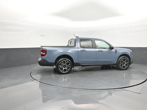 New 2026 Ford Maverick Lariat w/ 4K Tow Package AWD/4WD image 8