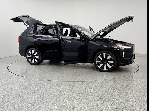 New 2026 Volvo EX90 Ultra AWD/4WD image 10
