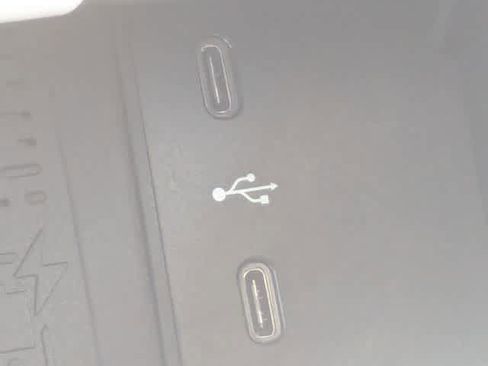 Used 2025 Mercedes-Benz GLE 350 4MATIC image 29